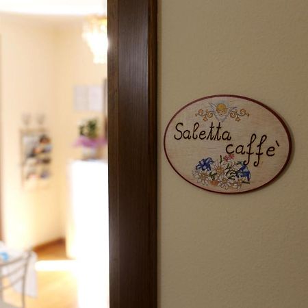 La Casa Di Pimpi Bed & Breakfast Desenzano del Garda Eksteriør bilde