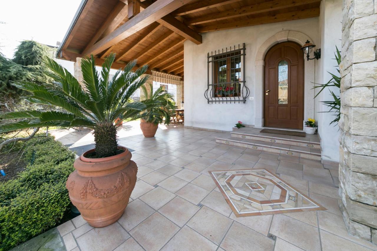 La Casa Di Pimpi Bed & Breakfast Desenzano del Garda Eksteriør bilde