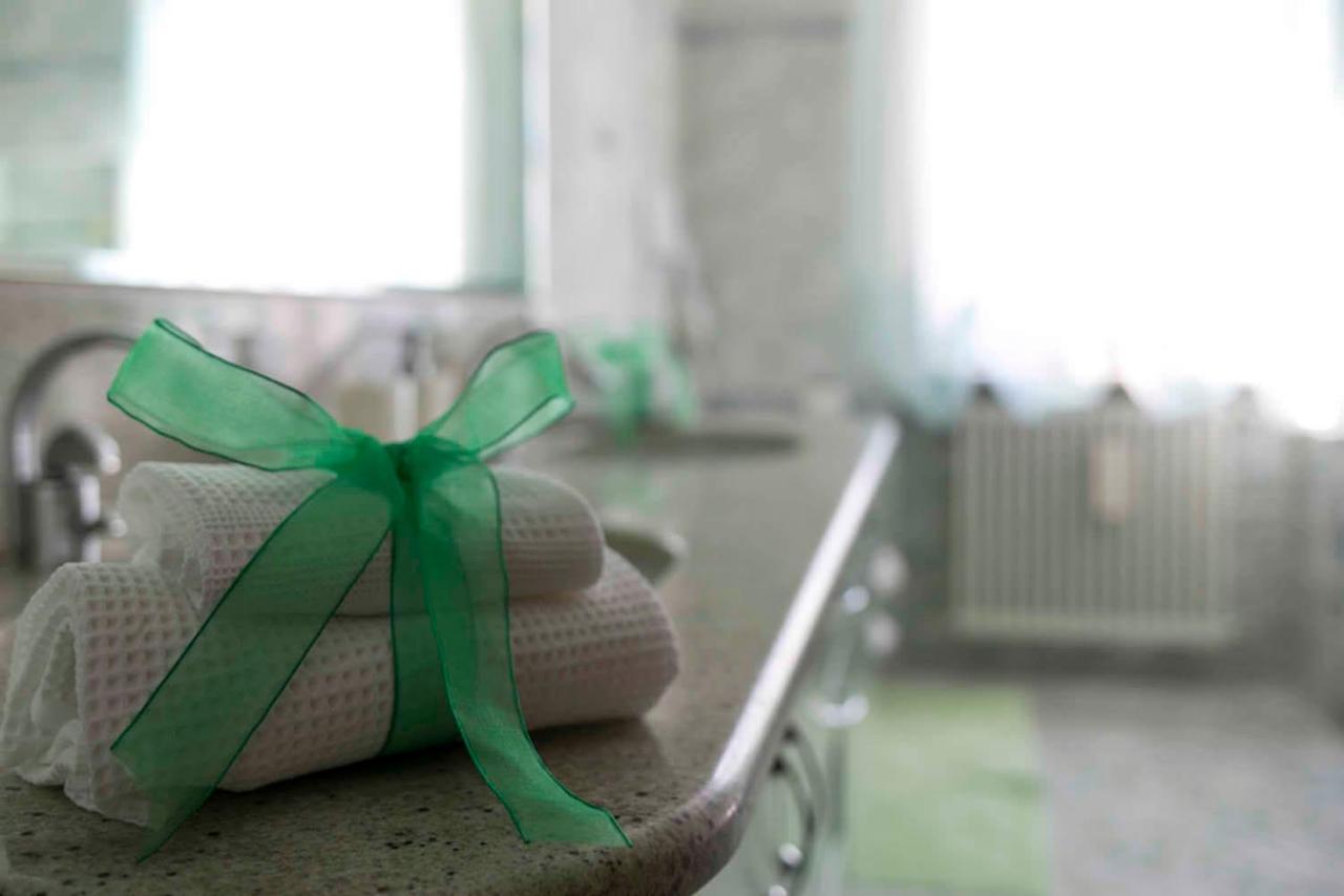 La Casa Di Pimpi Bed & Breakfast Desenzano del Garda Eksteriør bilde