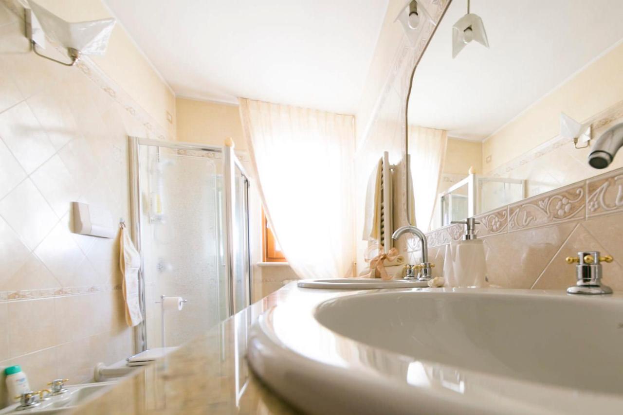 La Casa Di Pimpi Bed & Breakfast Desenzano del Garda Eksteriør bilde