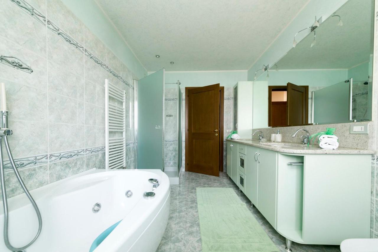 La Casa Di Pimpi Bed & Breakfast Desenzano del Garda Eksteriør bilde
